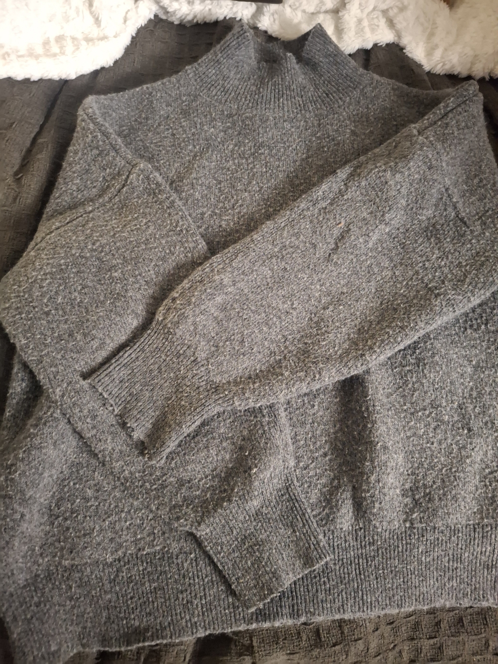 Philosophy Women's Gray Turtleneck Sweater